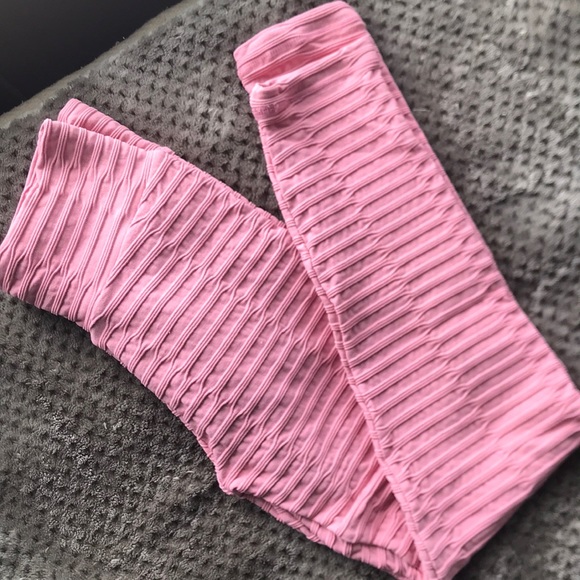 Tahira by KB booty scrunch pink leggings - Picture 3 of 4